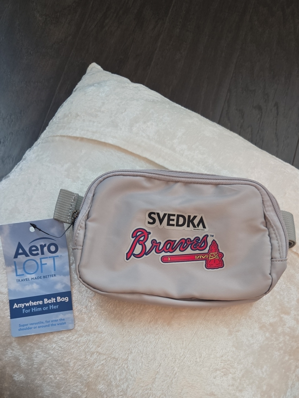 Braves Light Gray Anywhere Belt Bag